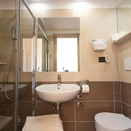 Esperia Otel