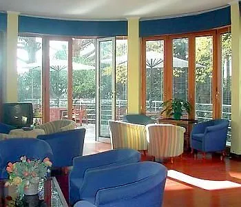Esperia Otel 3*